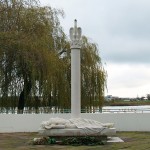 monument voor de gevallen strijders - kampen